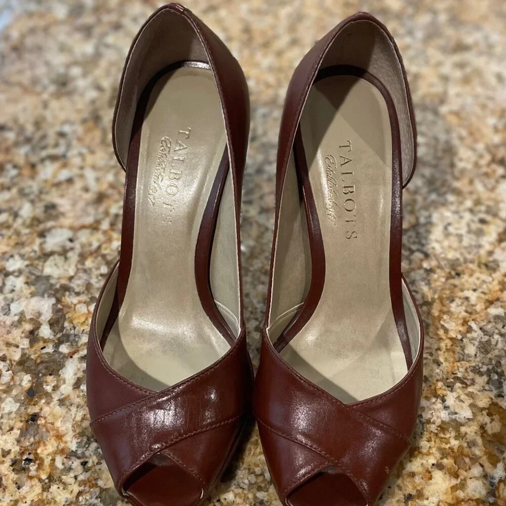 D'Orsay Peep Toe Pump - Picture 4 of 5